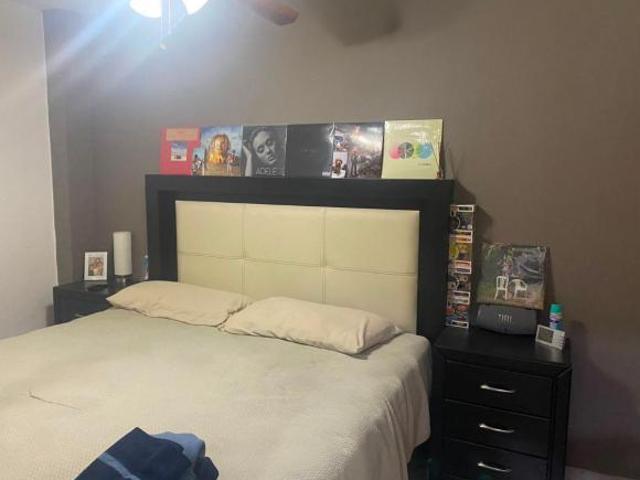 CASA EN VENTA EN LA COLONIA LA JOYA DE CELAYA