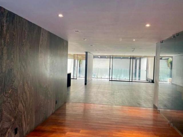 Casa en venta en la Colonia Las Águilas