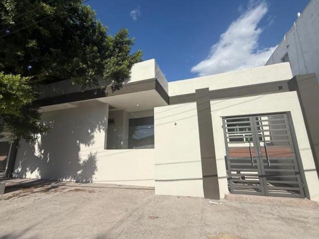 CASA EN VENTA EN LA COLONIA LINDA VISTA, GUADALUPE, N.L