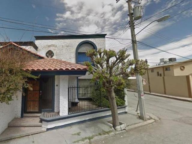 CASA EN VENTA EN LA COLONIA MONUMENTAL, CD JUAREZ, CHIHUAHUA