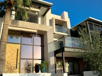 Casa en venta en la Colonia Pitic