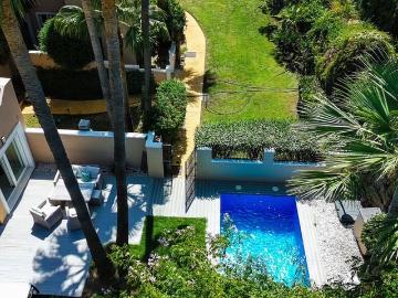 Casa en venta en La Duquesa / Puerto de la Duquesa, Málaga Costa del Sol