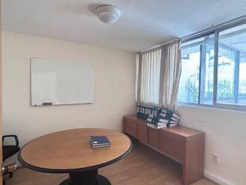 Casa en venta en Col. Educación