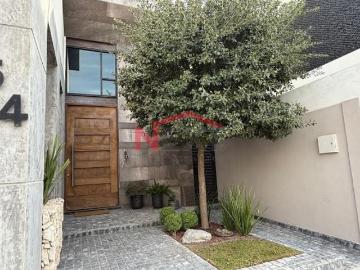 Casa en Venta en La Escondida