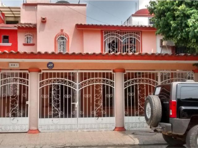 Casa en venta en La Esmeralda, Tuxtla Gutiérrez, Chiapas