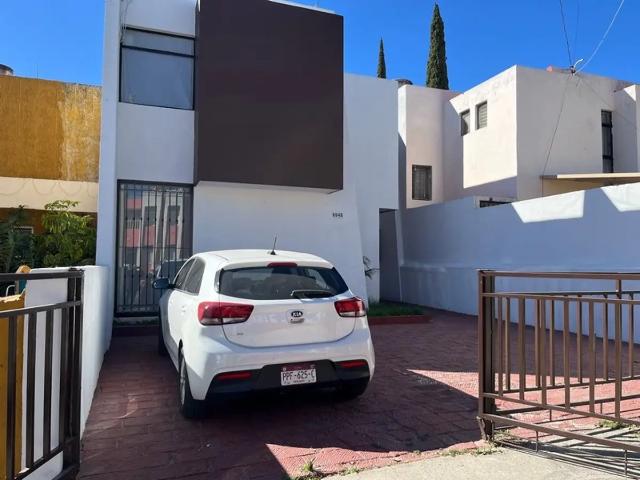 Casa en venta en La Estancia, Zapopan, Jalisco