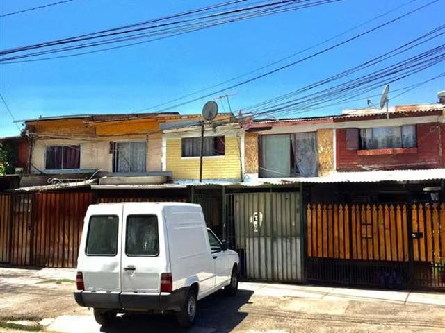 Casa en Venta en La Florida | 4 dormitorios por 54900. 00 en La Florida