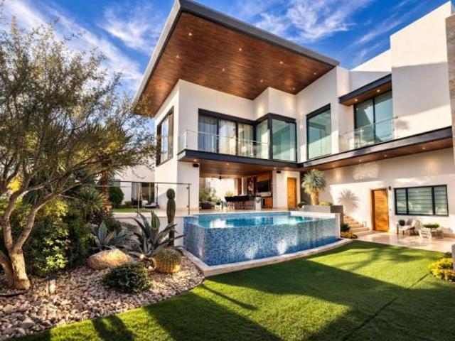 CASA EN VENTA EN LA JOLLA RESIDENCIAL, SECCIÓN TURQUESAS Una jolla dentro de La Jolla