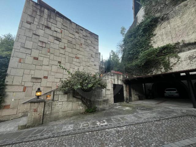 Casa en venta en La Loma Bosque de las Lomas 3 recamaras