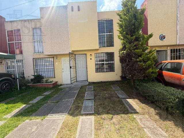 CASA EN VENTA EN LA LOMA II ZINACANTEPEC ESTADO DE MEXICO