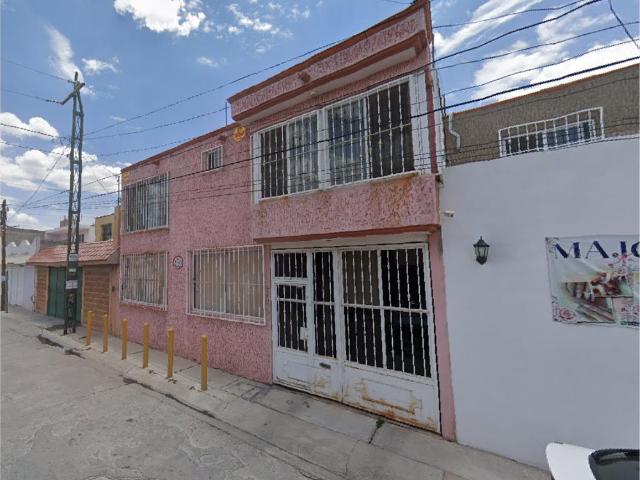 Casa en venta en La Lomita 3a Sección, Soledad de Graciano Sánchez, San Luis Potosí
