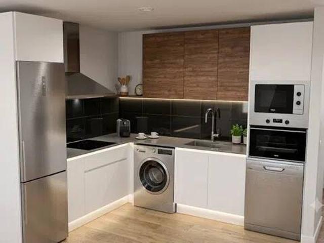 Casa en Venta en La Puebla de Alfindén