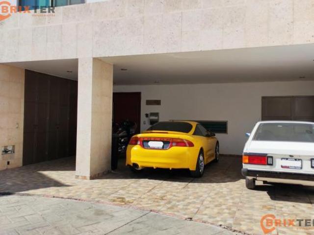 Casa en Venta, en La Paloma, Residencial