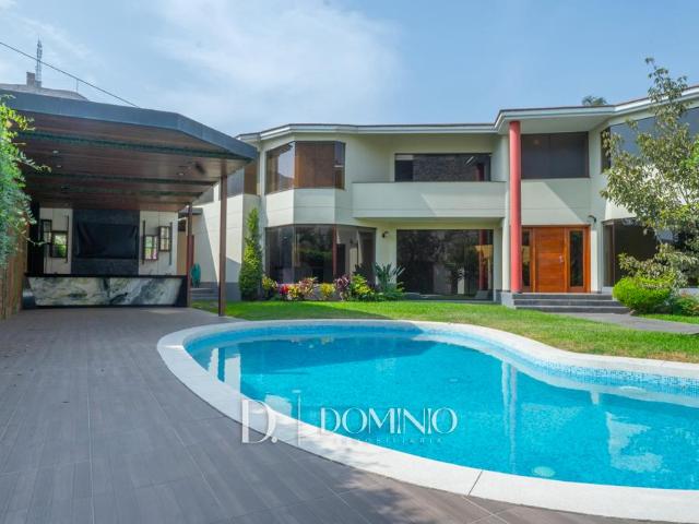 Casa en Venta en La Planicie – La Molina
