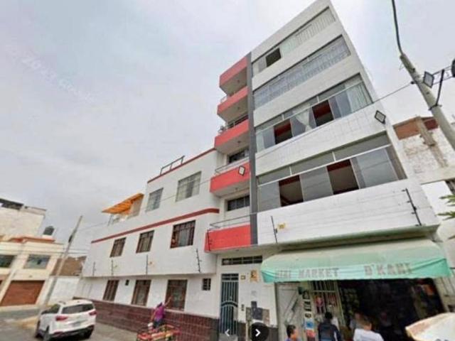 CASA EN VENTA EN LA QUINTANAS, TRUJILLO