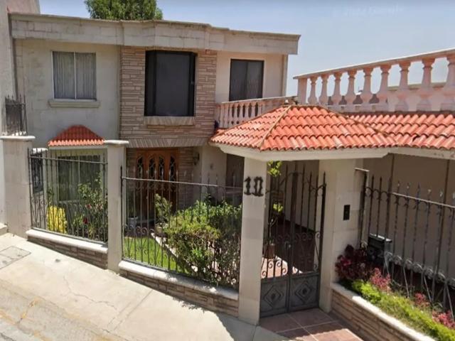 Casa en venta en La Remolacha, Atizapán, México