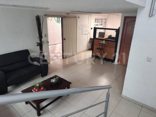 Casa en venta en La Romana, Tlalnepantla, Estado de México