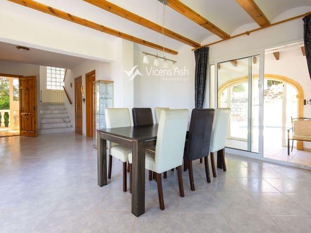 Chalet en venta en La Sella, Alicante Costa Blanca