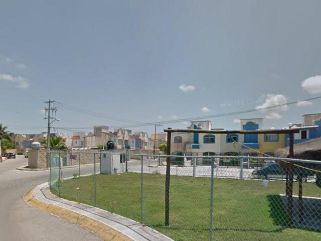 Casa en Venta en la SMZA 55, Fracc. Porto Bello a 15 min. de Plaza Las Am?ricas, Canc?n, Q. Roo