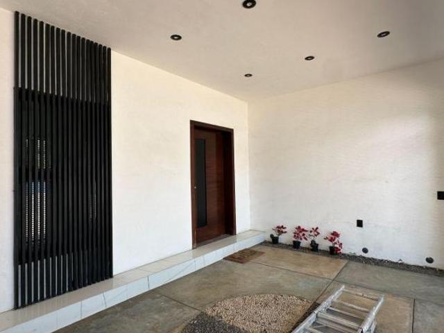 CASA EN VENTA EN LA TRINIDAD, COMALA, COLIMA, MEXICO