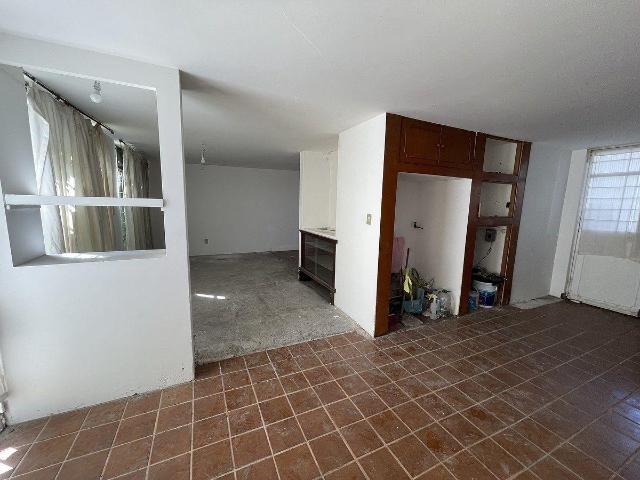Casa en venta en la Unidad Modelo, Iztapalapa