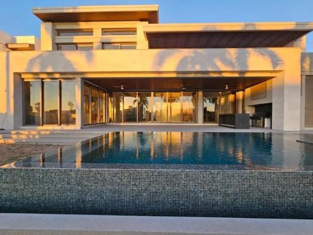 Casa en venta en la zona más exclusiva de Mazatlán