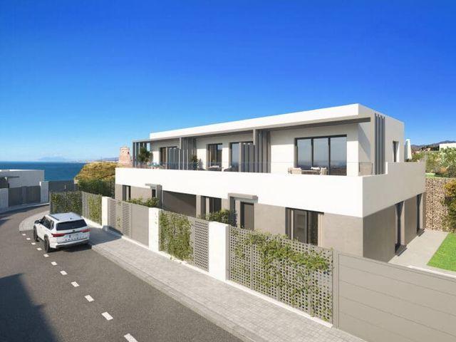 Pareado en venta en Lagos, Málaga Costa del Sol