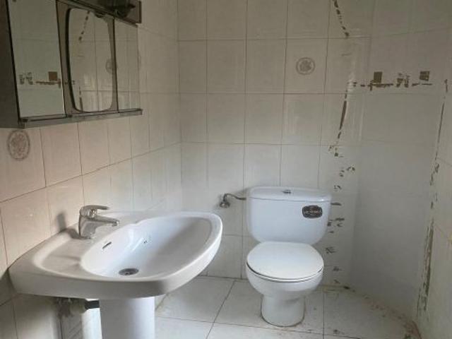 CASA EN VENTA EN LAGUERUELA