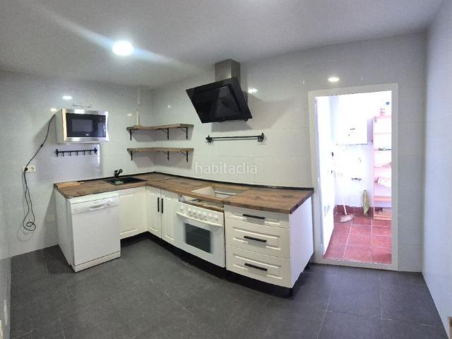 Casa adosada en venta en Laguna de Duero. Casas adosadas Laguna de.