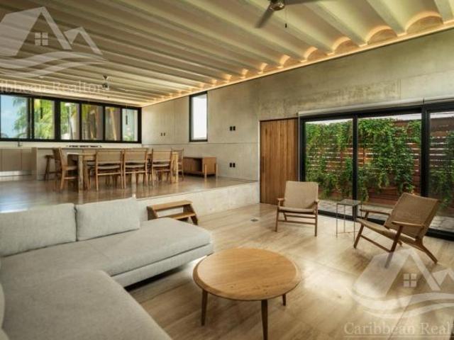 Casa en Venta en Laguna Puerto Cancun