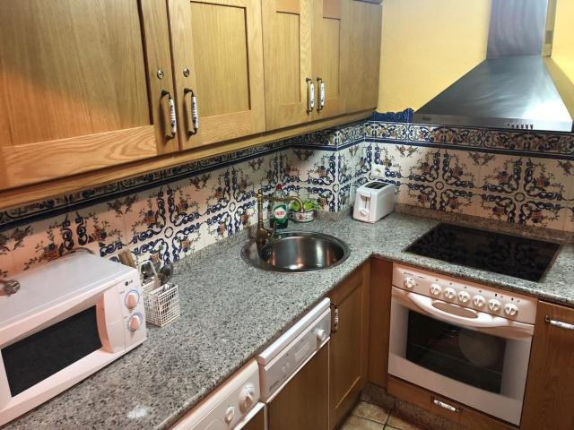 Casa en venta en Ladrillar. Acogedora casa en Ladrillar, Extremadura Oportunidad única. Casas.