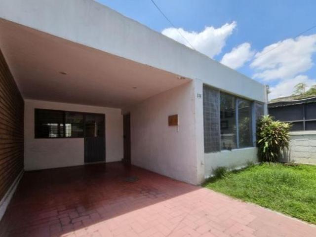 Casa en Venta en Ladron de Guevara