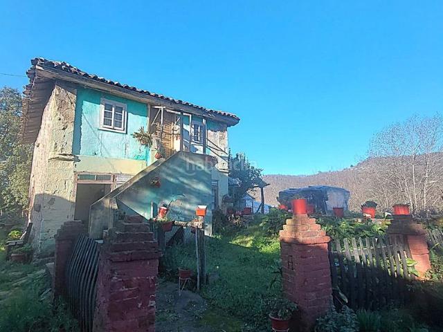 Casa en venta en Langreo, Ciaño Zona Rural. ? Casa para rehabilitar con finca y anejos en La Zorera Tuilla Langreo. Casas.