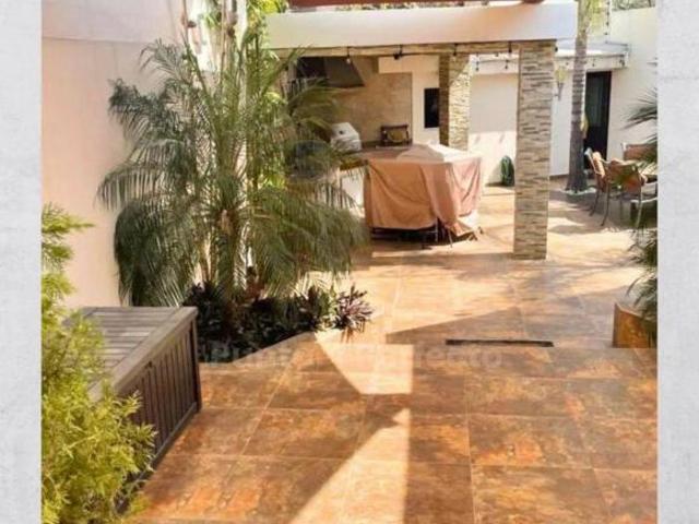 Casa en venta en Las Torres con 510 m² de terreno y 3 recámaras