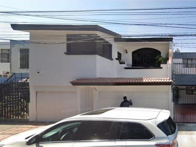 Casa en venta en Las Aguilas, Zapopan, Jalisco