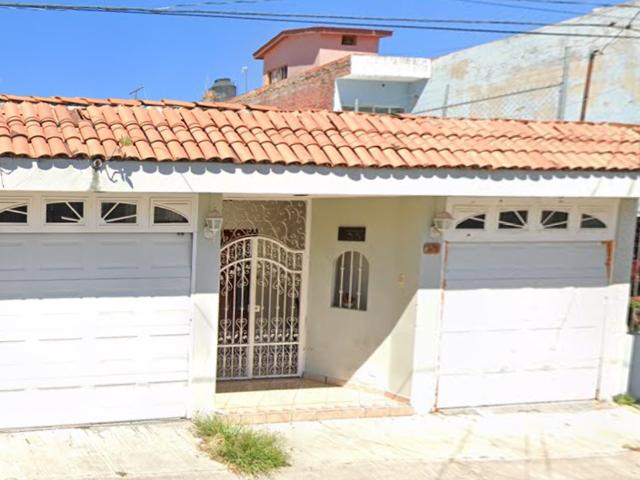 Casa en venta en Las Brisas, Tepic, Nayarit