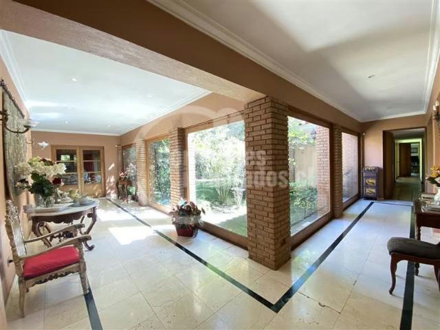 Casa en venta en Las Condes San Damián | 4 dormitorios por 31990.00 en Las Condes