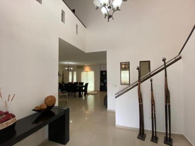 Casa en Venta en Las Cumbres sexto D