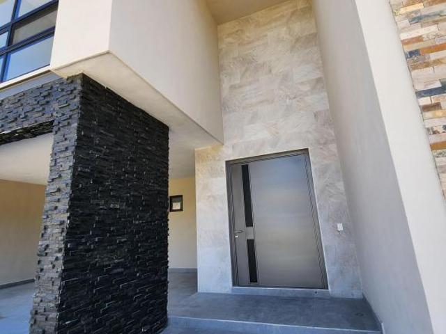 Casa en venta en Las Esmeraldas, Los Cristales, Carretera Nacional, Monterrey