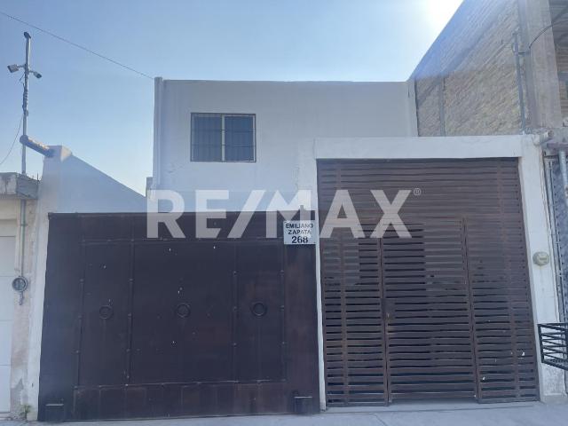 CASA EN VENTA EN LAS FLORES