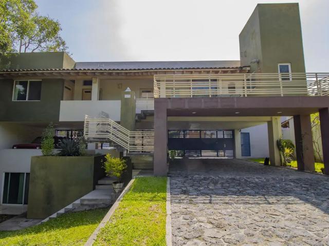 Casa en venta en Las Fuentes, Jiutepec, Morelos