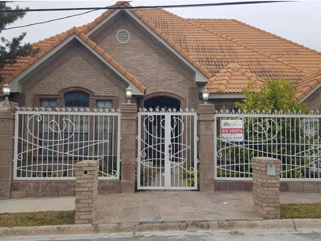 Casa en venta en Las Fuentes, Reynosa, Tamaulipas