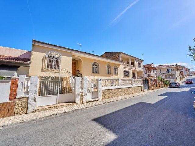 Casa en venta en Las Gabias, Granada