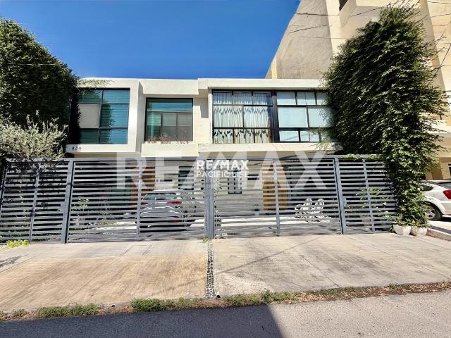CASA EN VENTA EN LAS GAVIOTAS