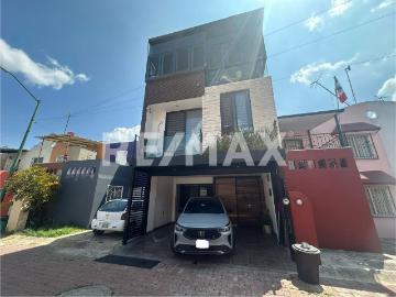Casa en Venta en Las Juntas