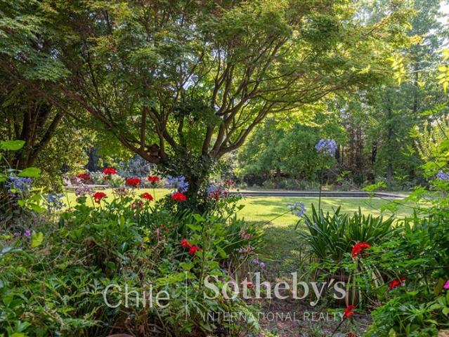 Casa en Venta en Las Majadas de Pirque, Pirque