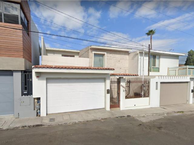 Casa en venta en Las Palmas, Tijuana, Baja California