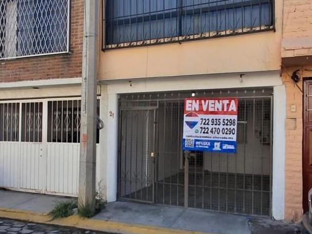 CASA EN VENTA EN LAS PALOMAS