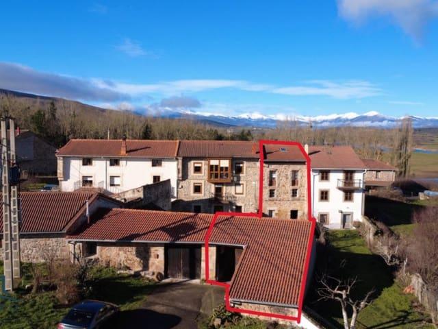 Casa en venta en Las Rozas de Valdearrollo, Cantabria