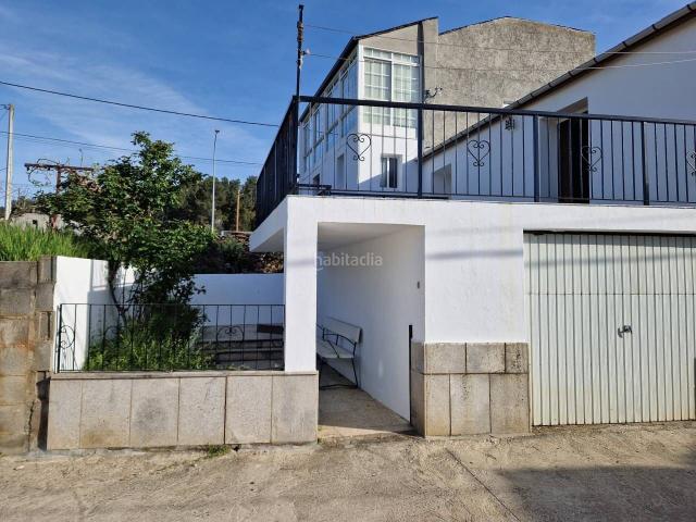 Casa en venta en Larouco. VIVIENDA LAROUCO. Casas.